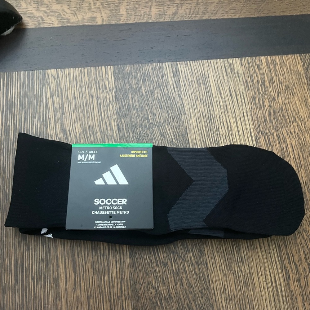 ADIDAS Soccer Metro Socks Arch & Ankle Compression Black NEW Size Medium Unisex